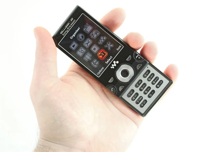 Sony Ericsson W995